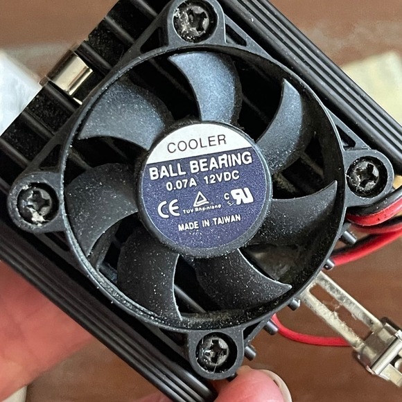 NWT Cooler Ball Bearing 586 CPU FAN - Picture 3 of 3